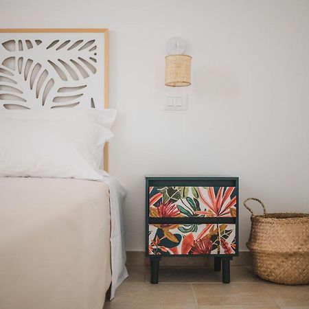 Dimorae Cama Guest House Чистернино Екстериор снимка