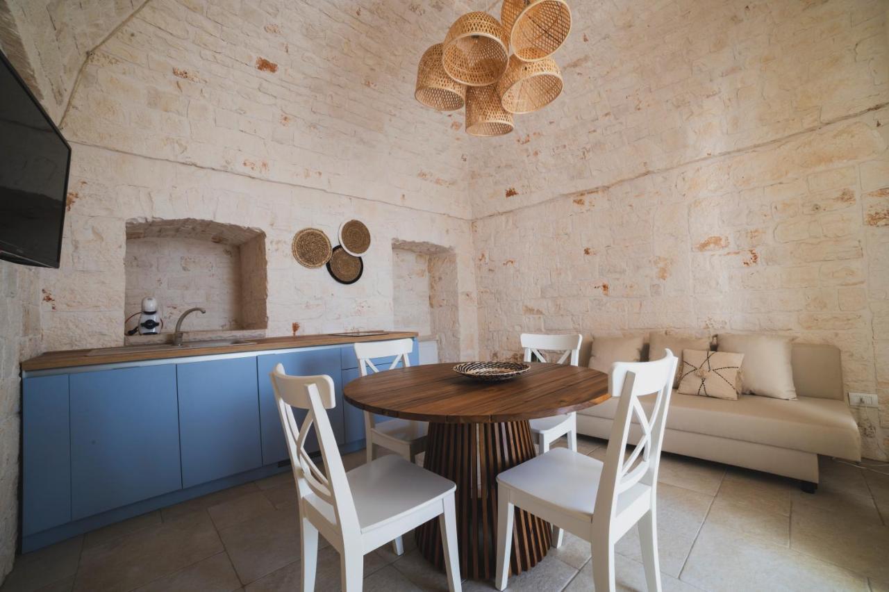Dimorae Cama Guest House Чистернино Екстериор снимка